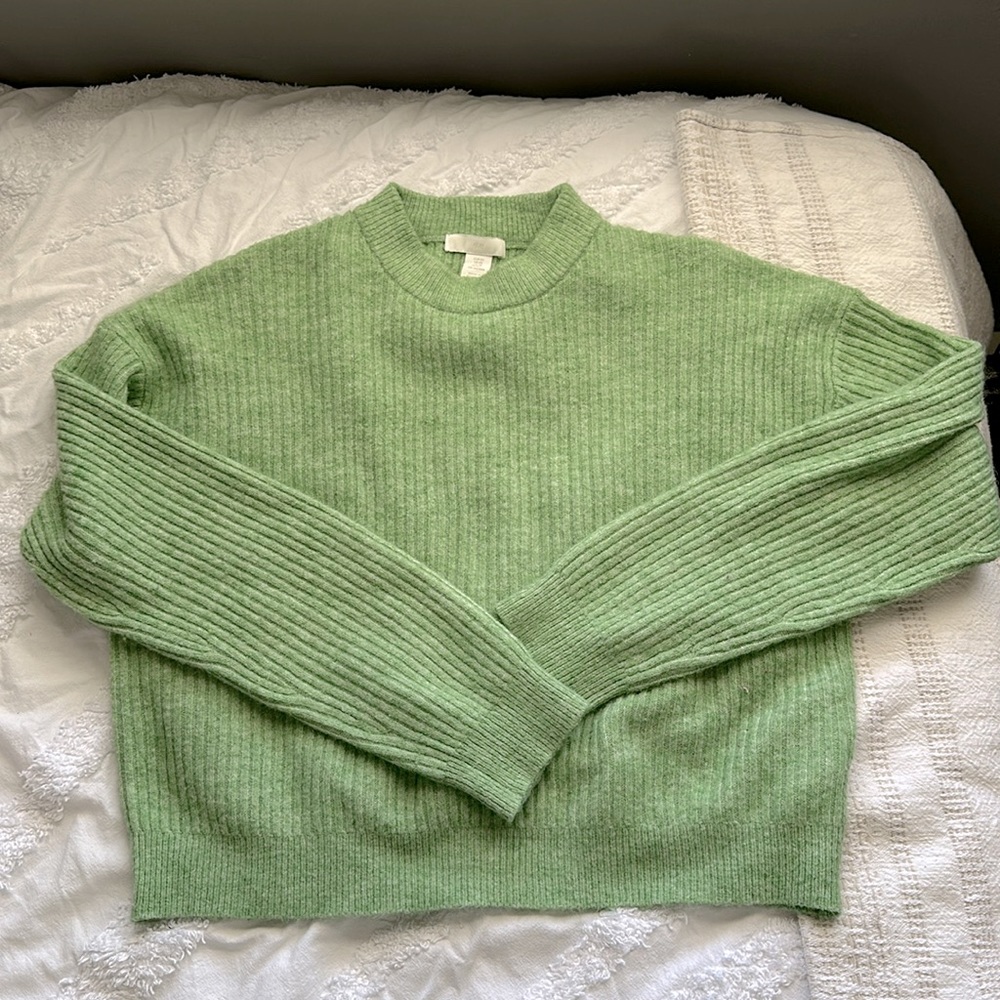 H&M Light Green Sweater